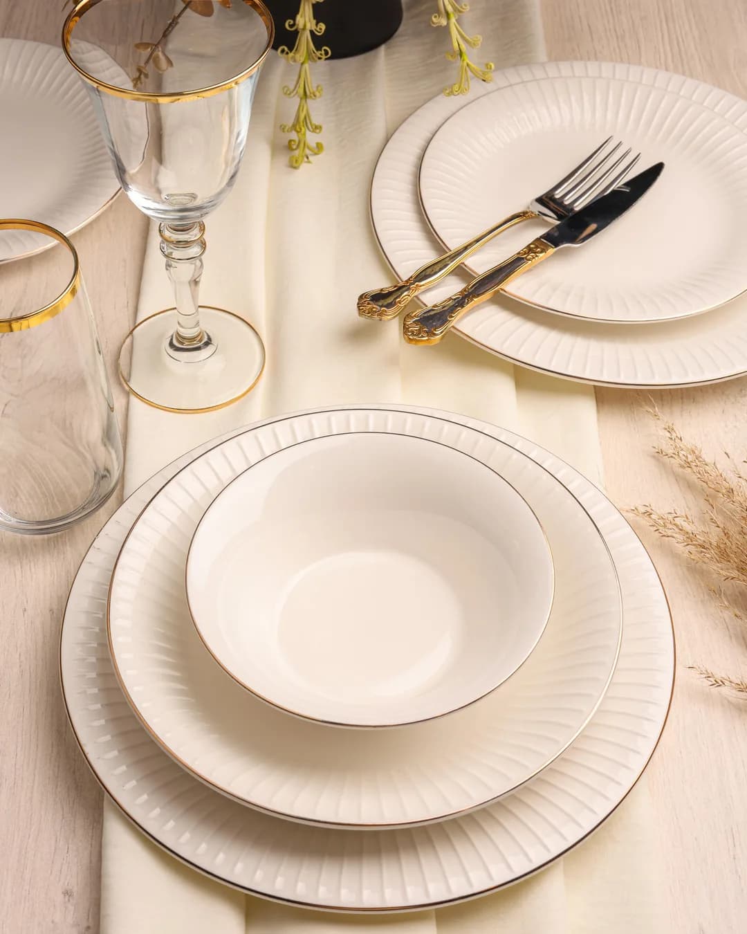 Royal Charme Yemek Takımı 24 Parça Royal Charme Glorıa Gold ROY 0047