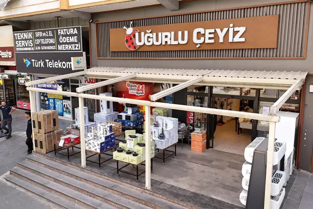 Cumhuriyet Mağazamız